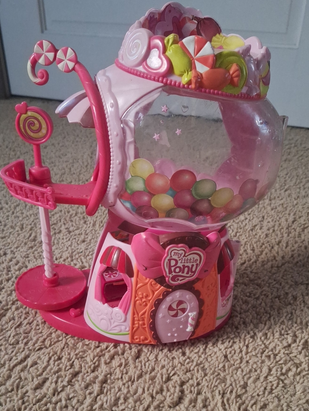 My Little Pony Pink Candy Gumball Playset with Multi-Colored Candy Globe